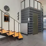 Apartament Przyszlosci Z Dwiema Sypialniami W Krakowie By Noclegi Renters
