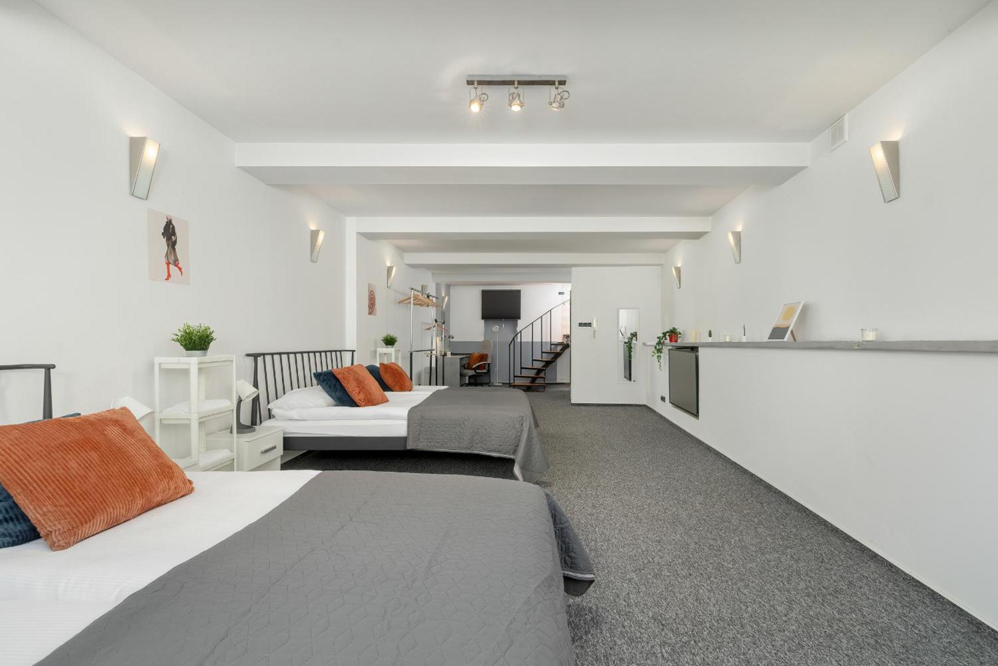 Apartament Przyszlosci Z Dwiema Sypialniami W Krakowie By Renters * Krakau