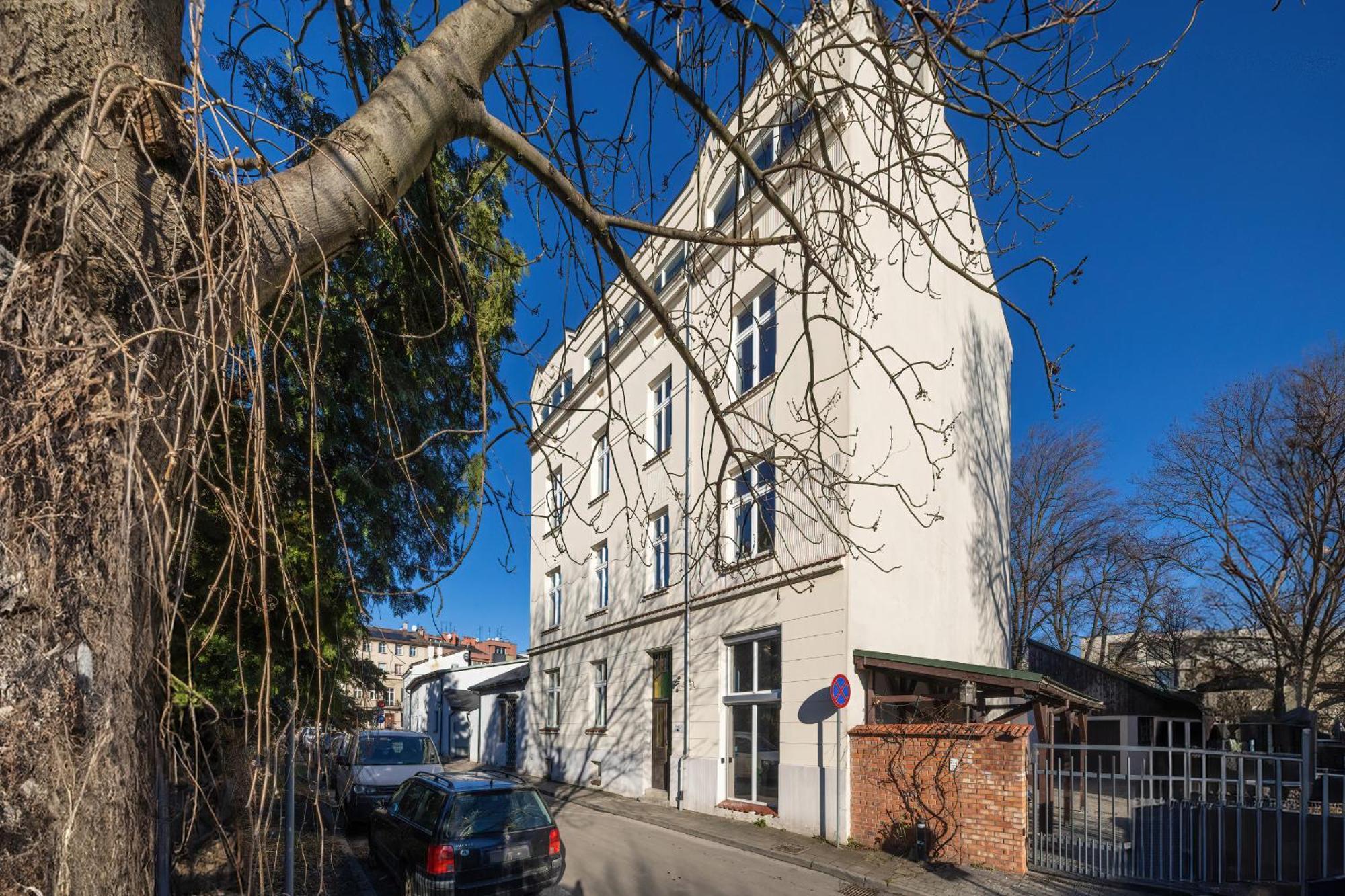 Apartament Przyszlosci Z Dwiema Sypialniami W Krakowie By Renters * Krakau