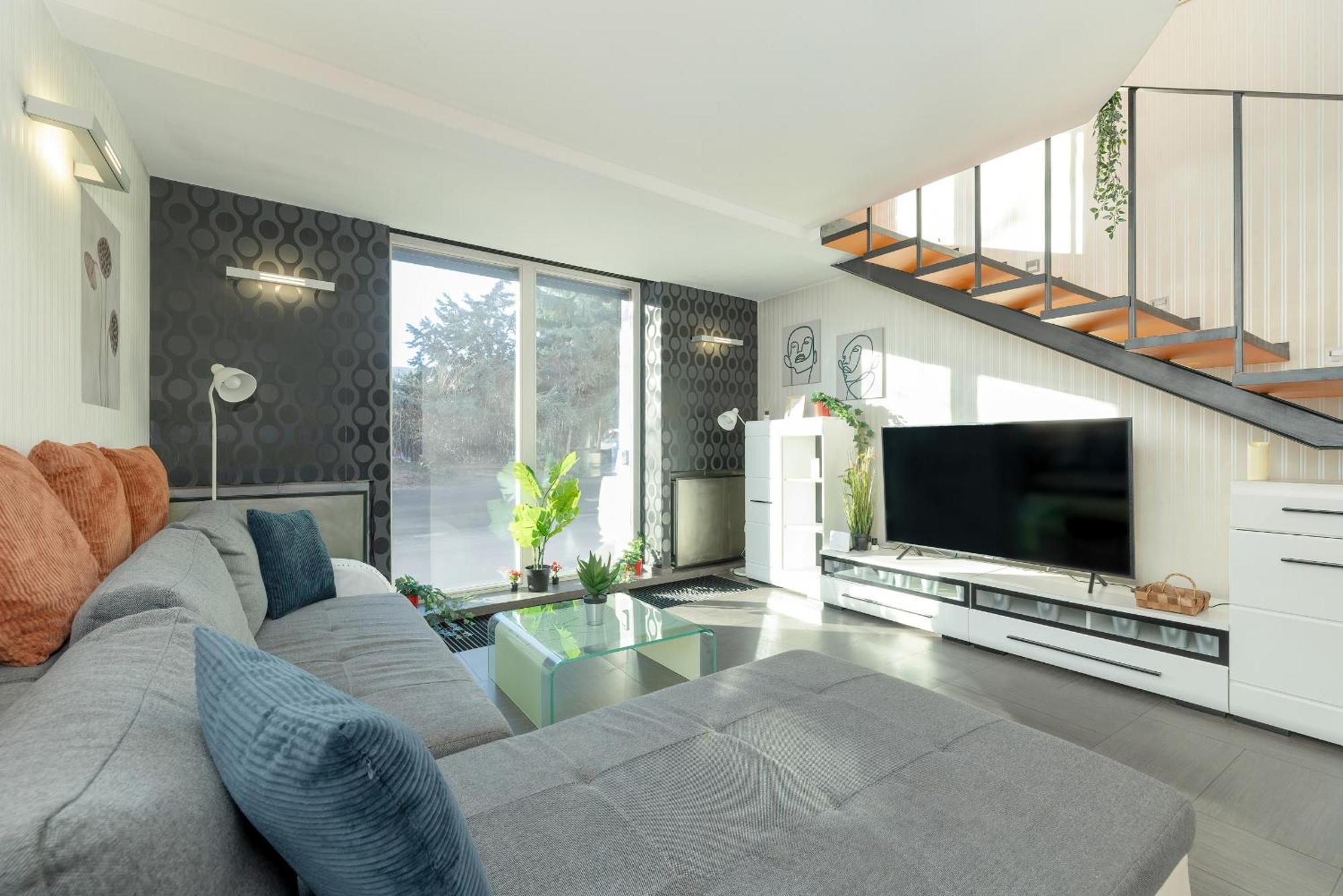 Apartament Przyszlosci Z Dwiema Sypialniami W Krakowie By Renters * Krakau